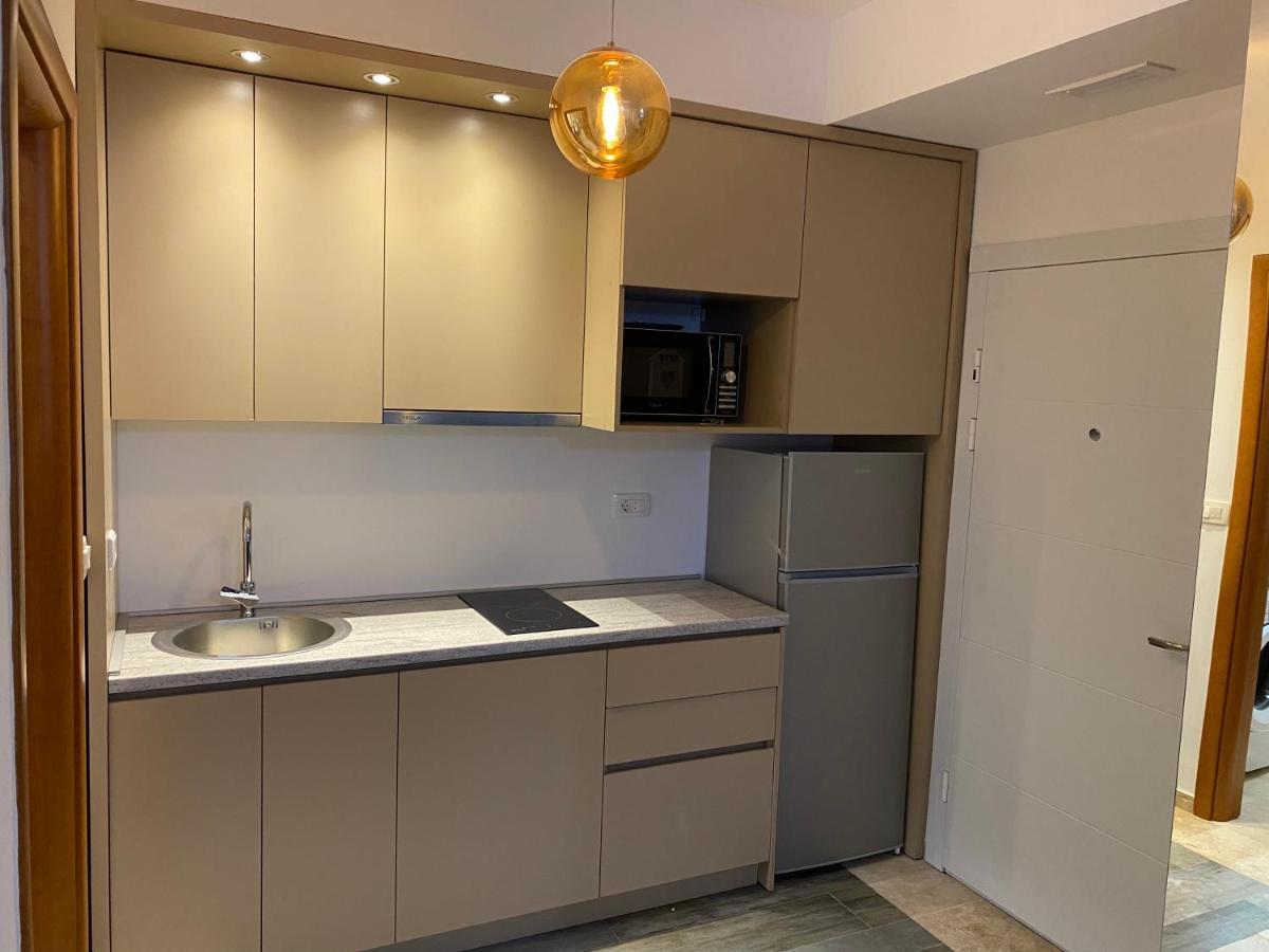 Bitcoin And Ethereum Deluxe Apartments Bar Eksteriør billede