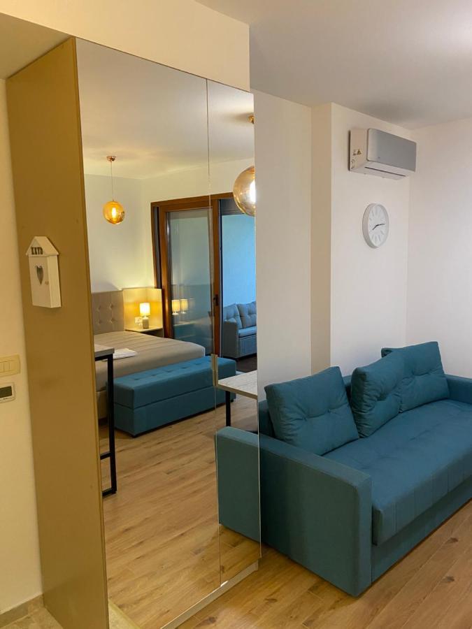 Bitcoin And Ethereum Deluxe Apartments Bar Eksteriør billede