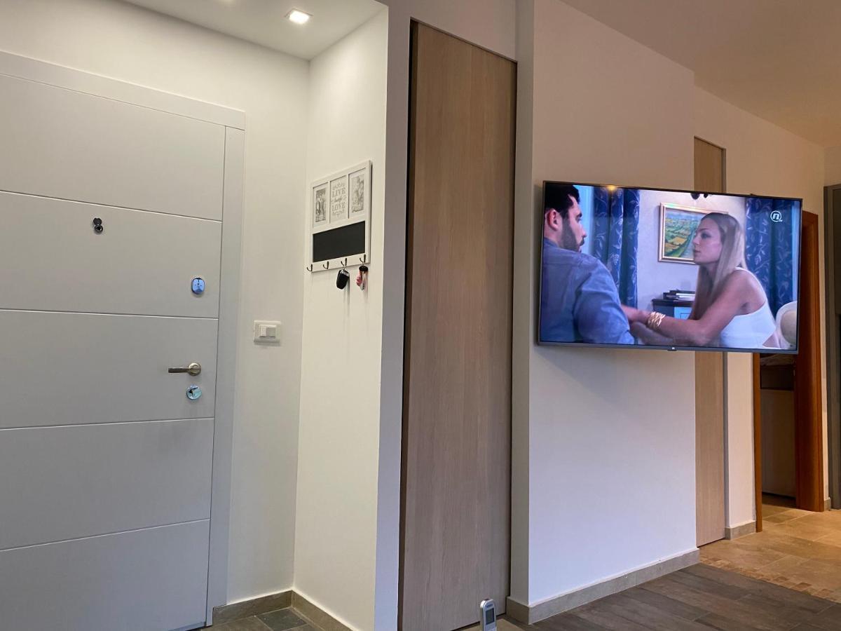 Bitcoin And Ethereum Deluxe Apartments Bar Eksteriør billede